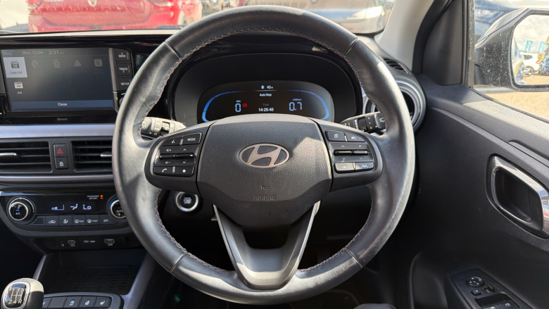 Hyundai i10 1.0 MPi Premium 5dr Petrol Hatchback